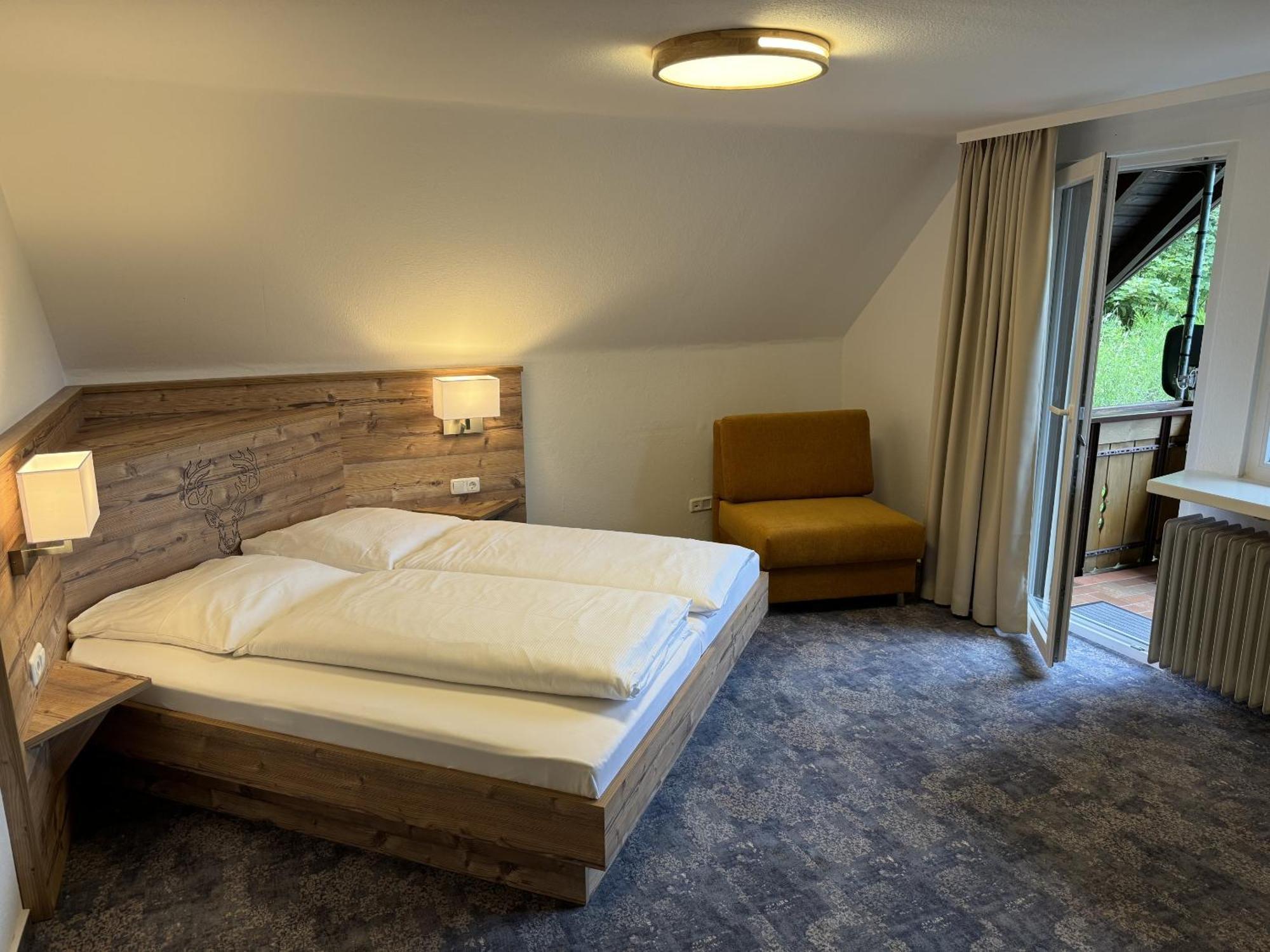 Hotel Silberfelsen เมนเซนชวานด์ ภายนอก รูปภาพ